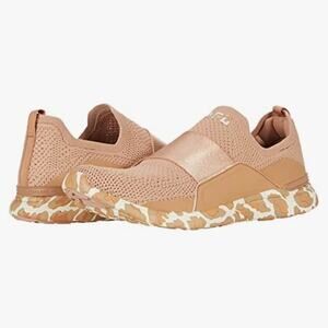 New Athletic Propulsion Labs (APL) Women's Techloom Bliss Sneaker, size 7